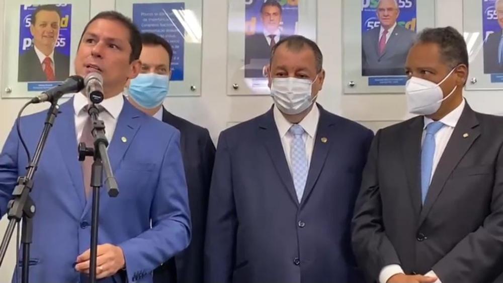 Deputado Marcelo Ramos elogia Omar Aziz em cerimônia de filiação ao PSD