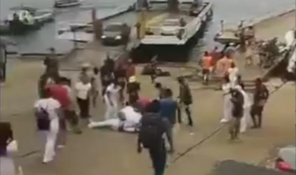 Mulher morre em acidente envolvendo micro-ônibus no Porto da Ceasa em Manaus