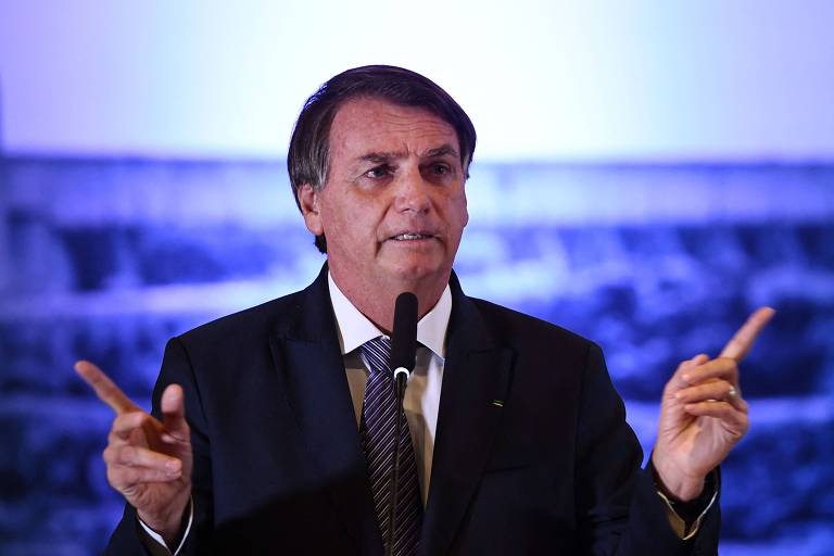 Jair Bolsonaro diz que Brasil está empenhado em proteger brasileiros que estão na Ucrânia