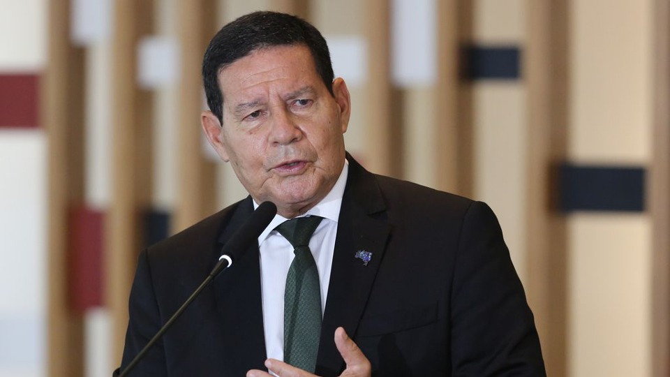 Vice-presidente Hamilton Mourão se filia ao Republicanos e confirma pré-candidatura ao Senado 