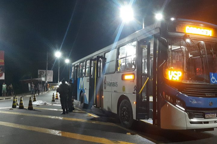 População mata assaltante de ônibus da linha 011, em Manaus