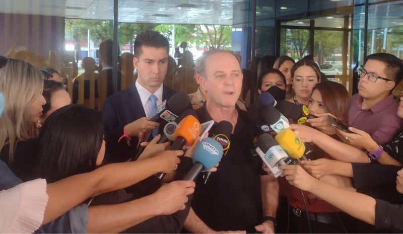 Família de paraquedista desaparecido redobra o valor da recompensa para 20 mil reais