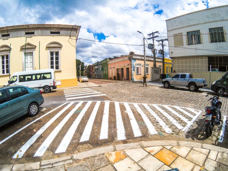 Cerca de 400 faixas de pedestres são feitas ou revitalizadas em Manaus 