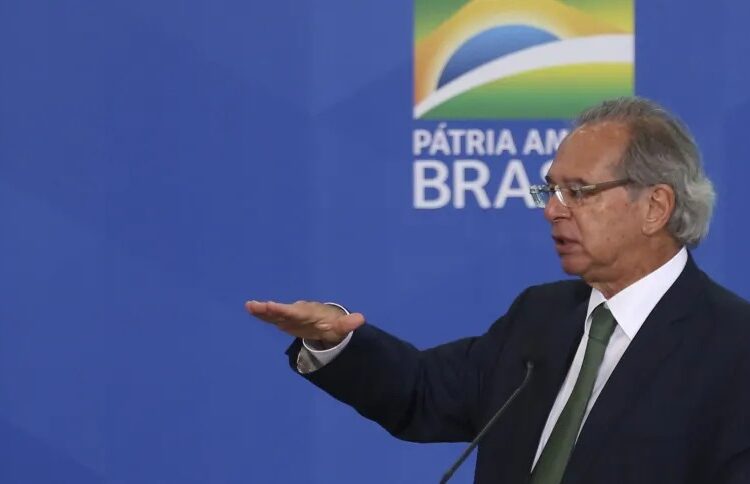Paulo Guedes anuncia nova redução para 35% na alíquota do IPI