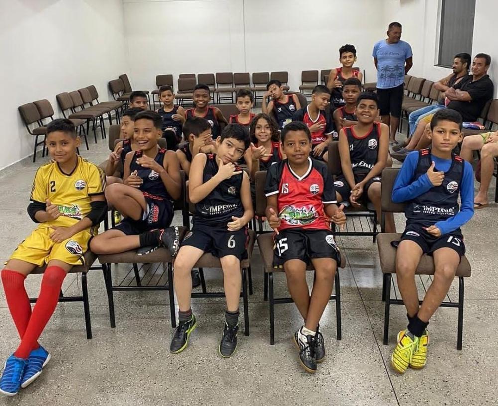 Projeto Camisa 10: Um projeto social voltado a crianças e adolescentes