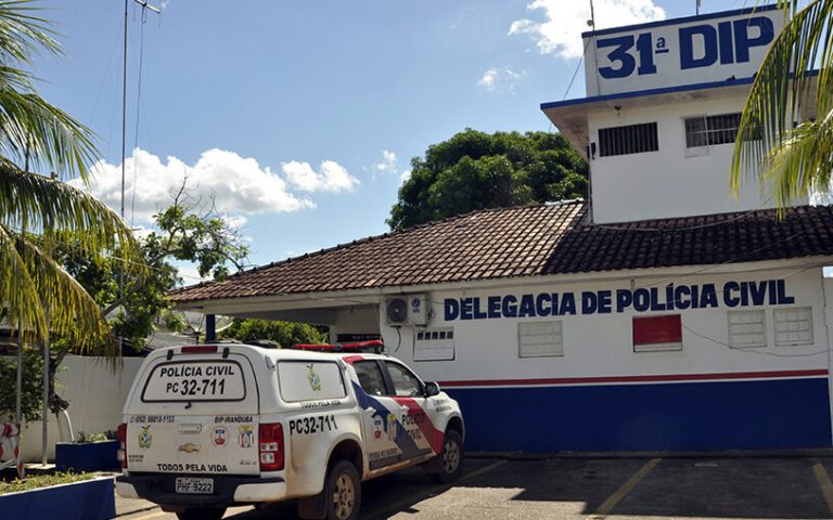Após ter casa invadida, jovem é executado enquanto dormia no AM