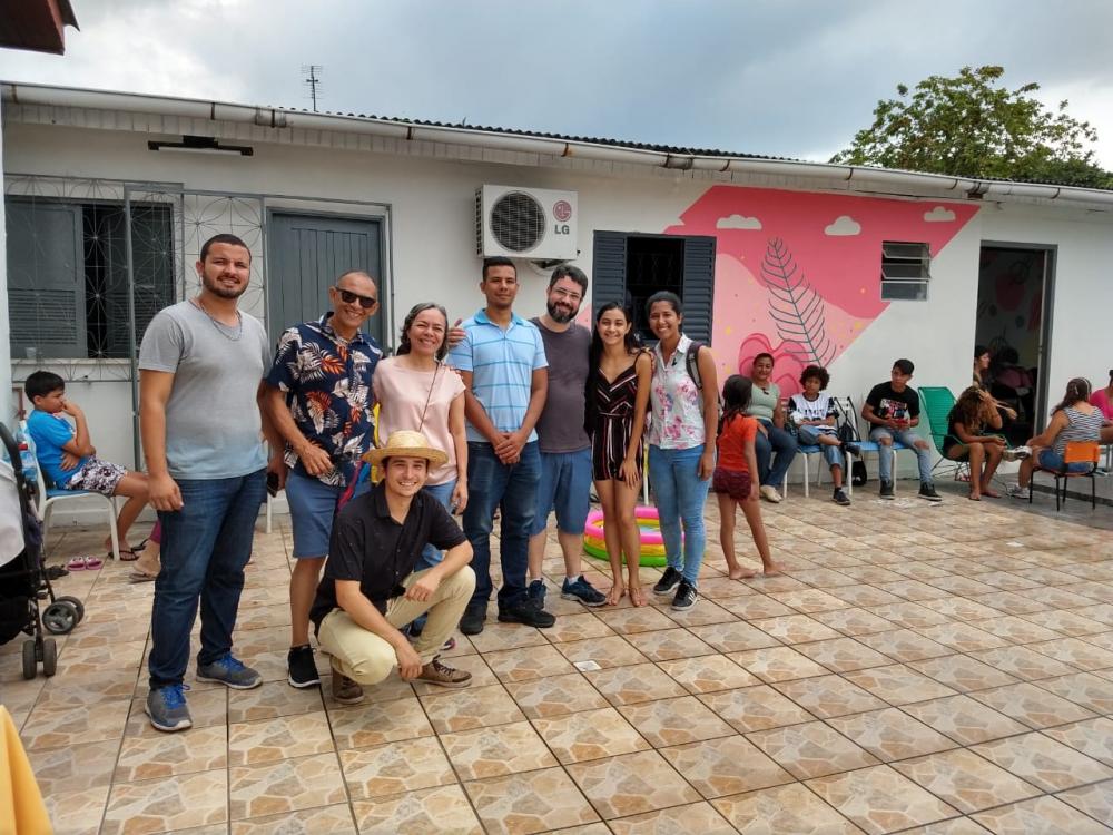 ONG Hermanitos abre vagas para voluntários em diversas áreas