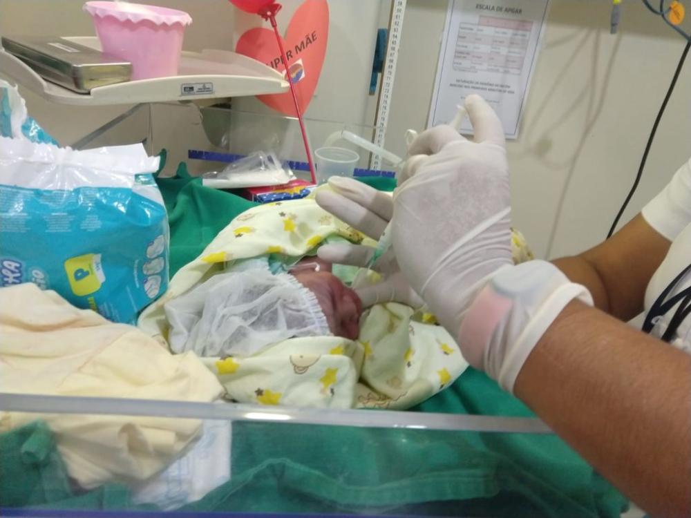 Após o parto, mãe tenta vender o bebê por R$ 400 no Amazonas