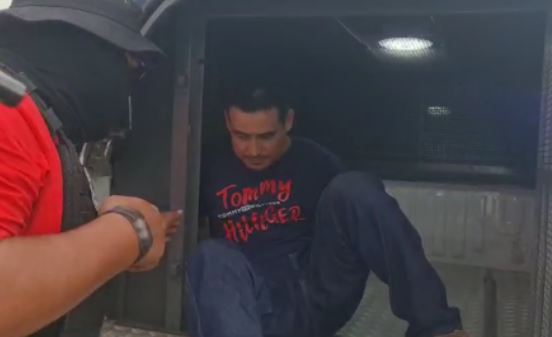 Homem de 40 anos é preso suspeito de estuprar suas três filhas, duas de 11 e uma de 13 anos