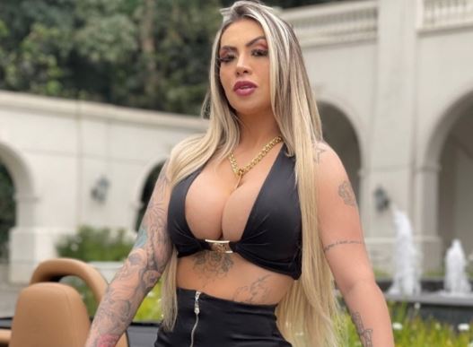 Pré-candidata a deputada quer criar projeto para incluir aumento peniano e silicone no SUS