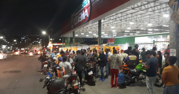 Homem é morto por “justiceiro” em supermercado após suspeita de realizar assaltos