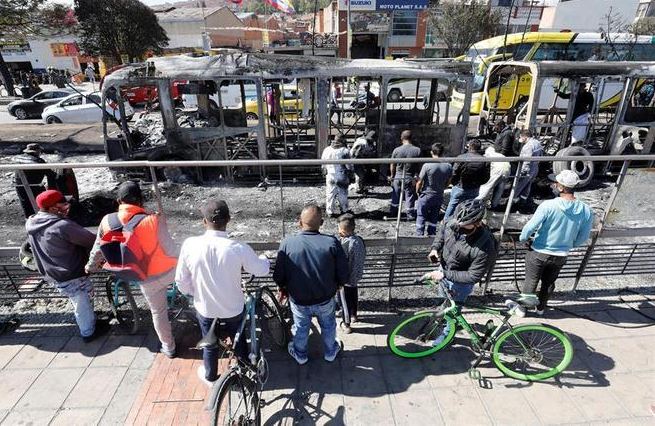 Colômbia: protestos contra violência policial deixam 7 mortos
