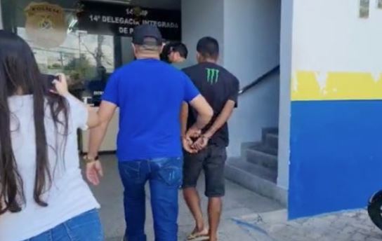 Homem é preso suspeito de se masturbar dentro de ônibus em Manaus