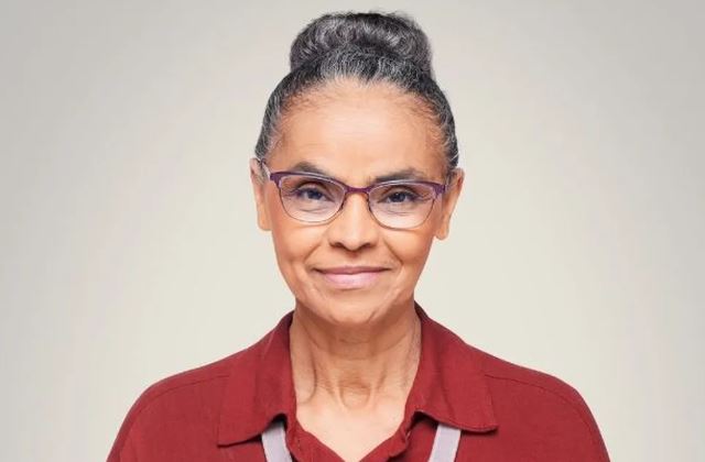 Lula convida Marina Silva para ser ministra do Meio Ambiente