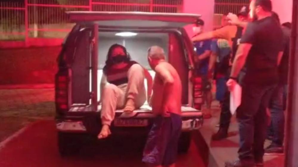 Vídeo: Veja o momento da prisão do casal suspeito de atropelar e matar mãe e filho, em Manaus