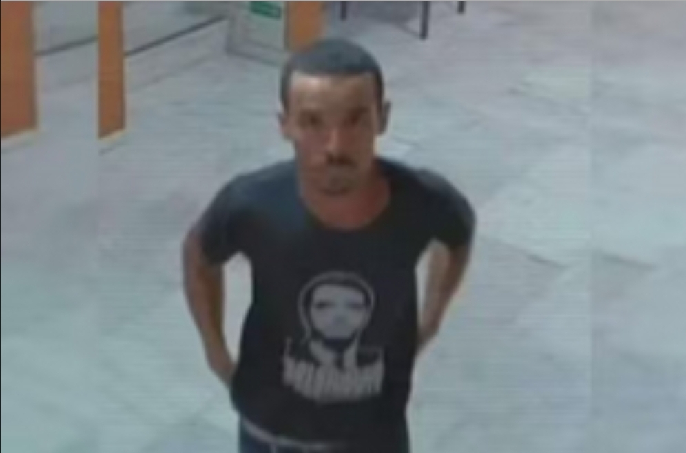 Homem que destruiu relógio de dom João VI no Planalto é preso em Minas