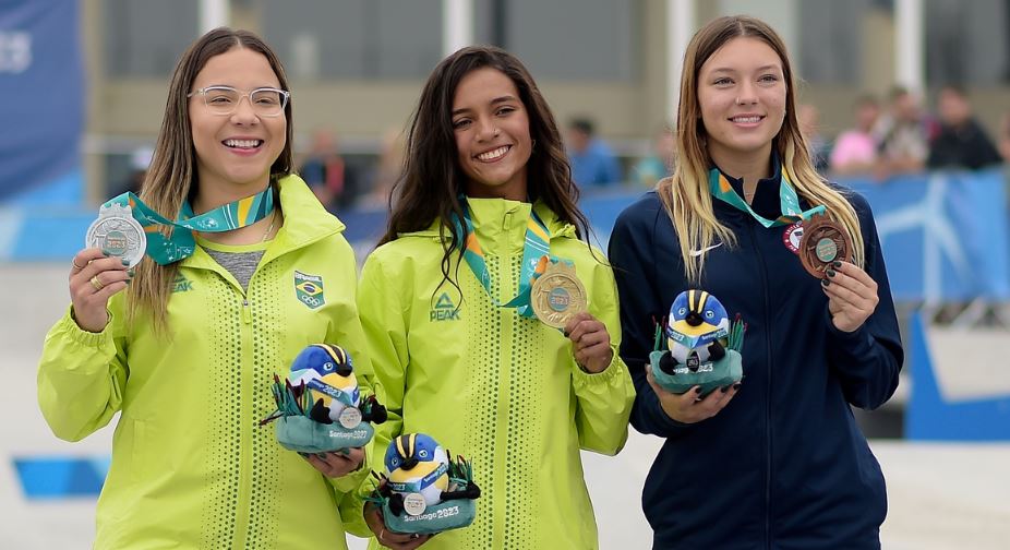 Rayssa Leal ganha primeiro ouro do Brasil no Pan-americano em Santiago, no Chile