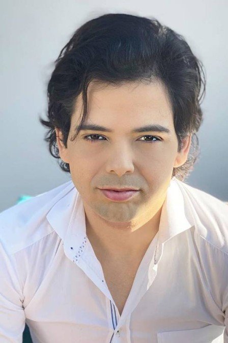 GUSTAVO MENDES DENUNCIA AMEAÇA DE MORTE QUE RECEBEU PELA WEB: 'TEMO PELA MINHA VIDA'