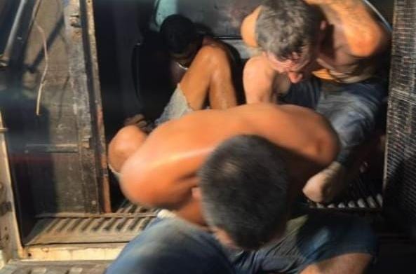 Cinco homens são presos pela PM após renderem motorista na Zona Leste de Manaus