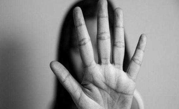 Adolescentes são estupradas após aceitarem carona de desconhecido em Manaus