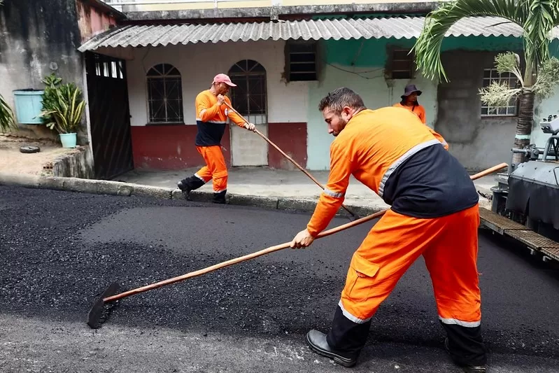 Prefeitura amplia programa ‘Asfalta Manaus’ à comunidade Campo Dourado