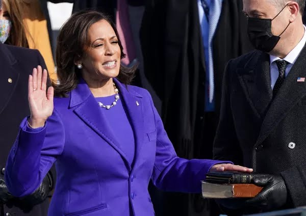 Kamala Harris é a primeira mulher a assumir a vice-presidência dos Estados Unidos