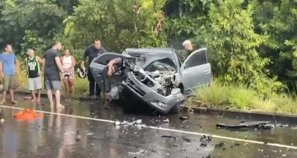 Mulher grávida morre em grave acidente na AM-070, no Amazonas; veja vídeo