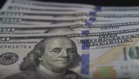Dólar cai para R$ 5,39 com expectativa de corte de juros nos EUA