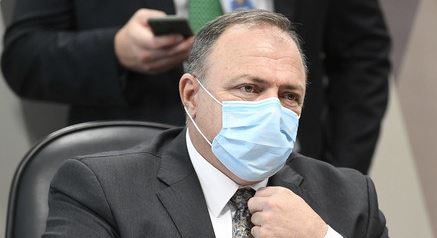 Pazuello culpa Governo do Amazonas pelo colapso na saúde em janeiro