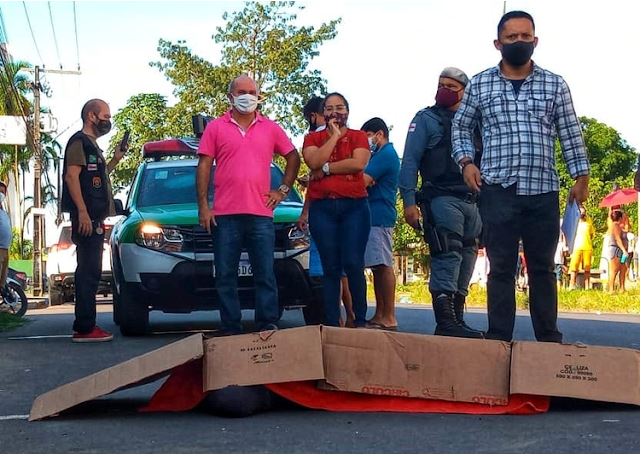 Em Manaus, homem é atropelado e morre a caminho do trabalho