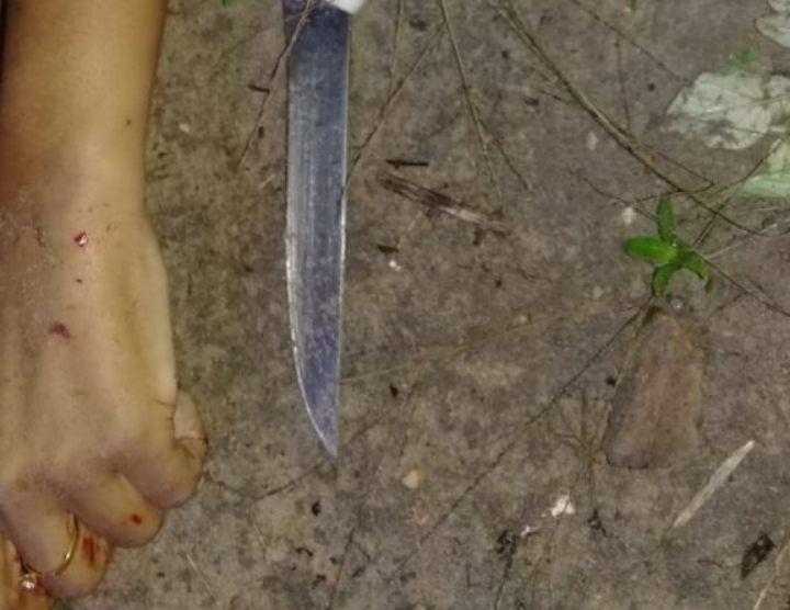 Homem mata companheira com 18 facadas após discussão 