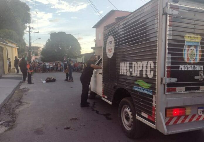 Homem é executado com 12 tiros na cabeça, em Manaus 