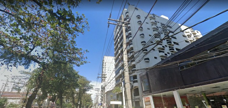 Menino de 11 anos morre ao cair de 9° andar de prédio, em São Paulo 