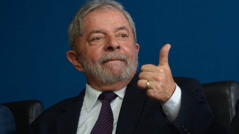 Lula parabeniza as ações que fizeram “superpedido” de impeachment de Bolsonaro 