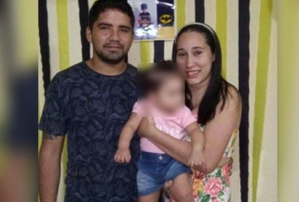 Casal e bebê de 1 ano que estava mamando são assassinados a tiros em Fortaleza