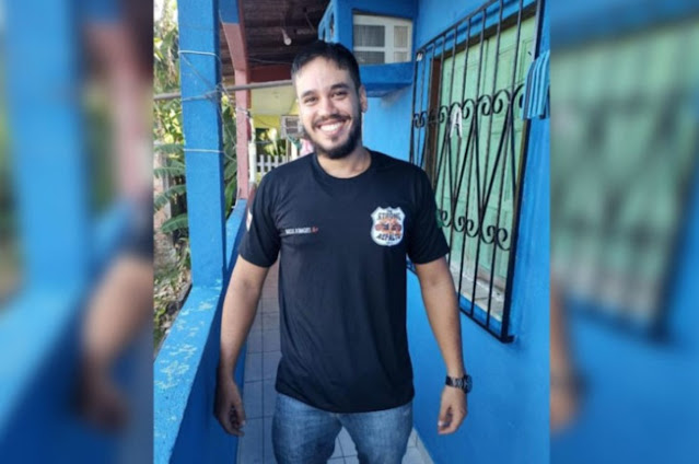 Jovem de 26 anos tem a cabeça esmagada após colidir com sua moto em um contêiner