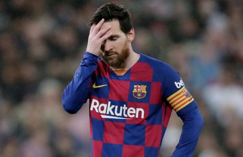 Messi anuncia permanência no Barcelona