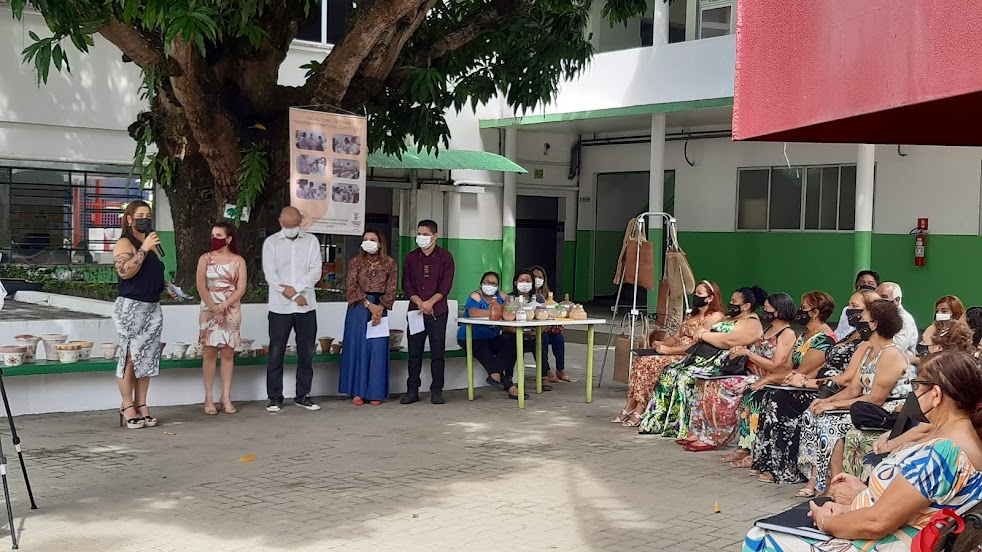 IFAM organiza exposição com produtos produzidos por alunas
