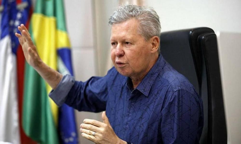 Arthur Neto diz que Bolsonaro e Queiroga fazem “polêmica boba” sobre vacinação em crianças