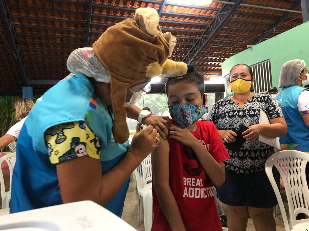 Manaus iniciou nesta segunda (17) a vacinação em crianças de 5 a 11 anos
