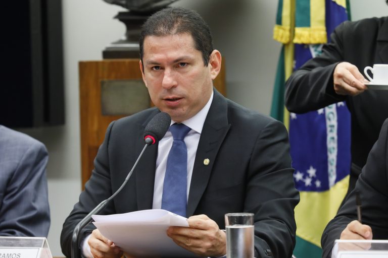 Marcelo Ramos diz que decidirá seu futuro partidário após 15 de fevereiro