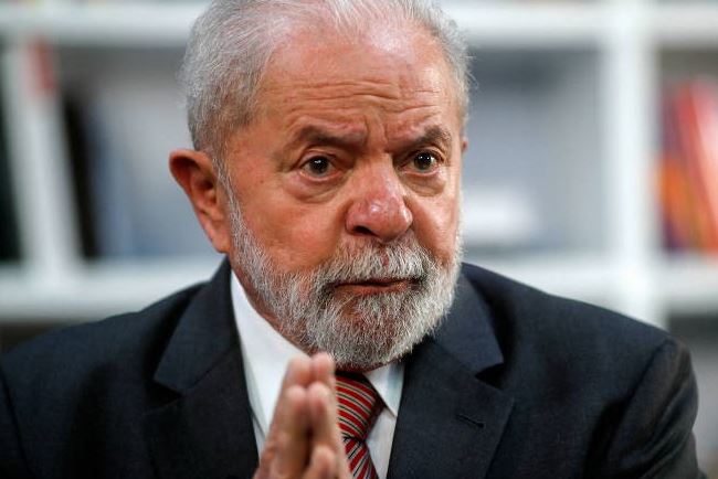 Justiça arquiva processo contra Lula sobre o triplex do Guarujá
